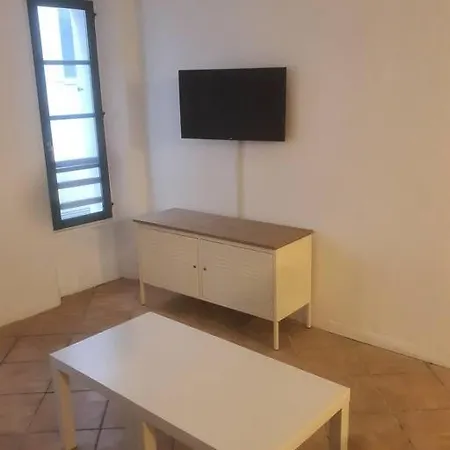 Apartment Budgetbnb 181 *